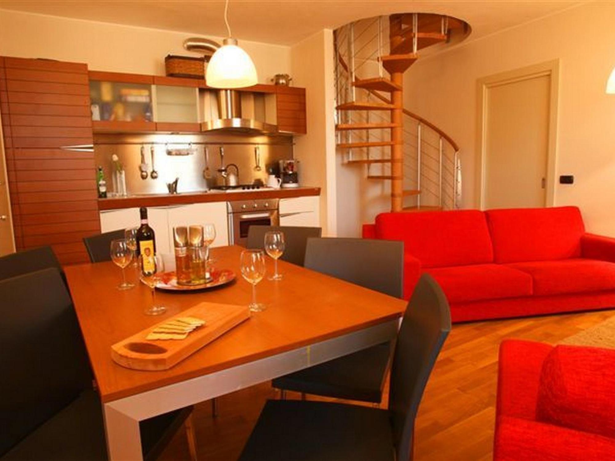 La Piazza Menaggio Apartment Екстериор снимка